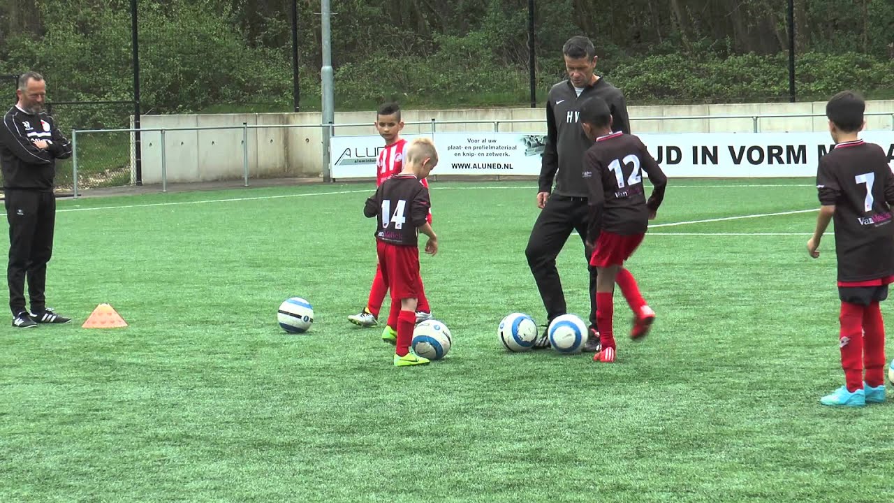 EHC 2015-04-29 Baas over de bal